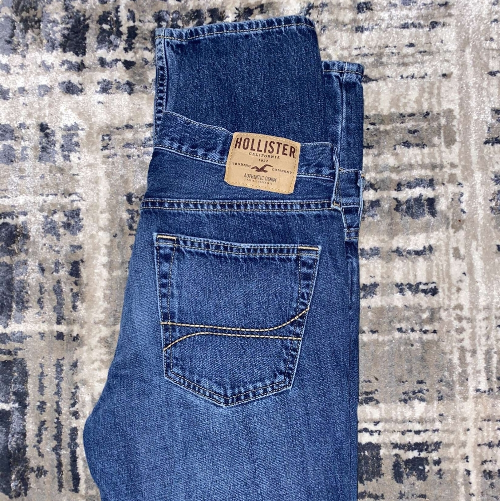 Hollister jeans